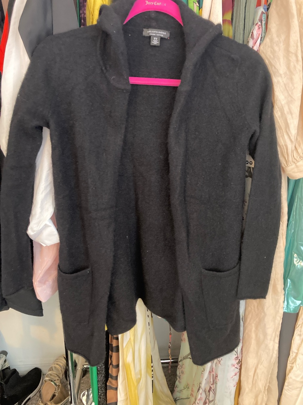 Sweater Subcategory Identification - Picture 2 of 4